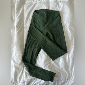 ARITZIA TNACHILL Atmosphere Hi-Rise Legging, Size Small